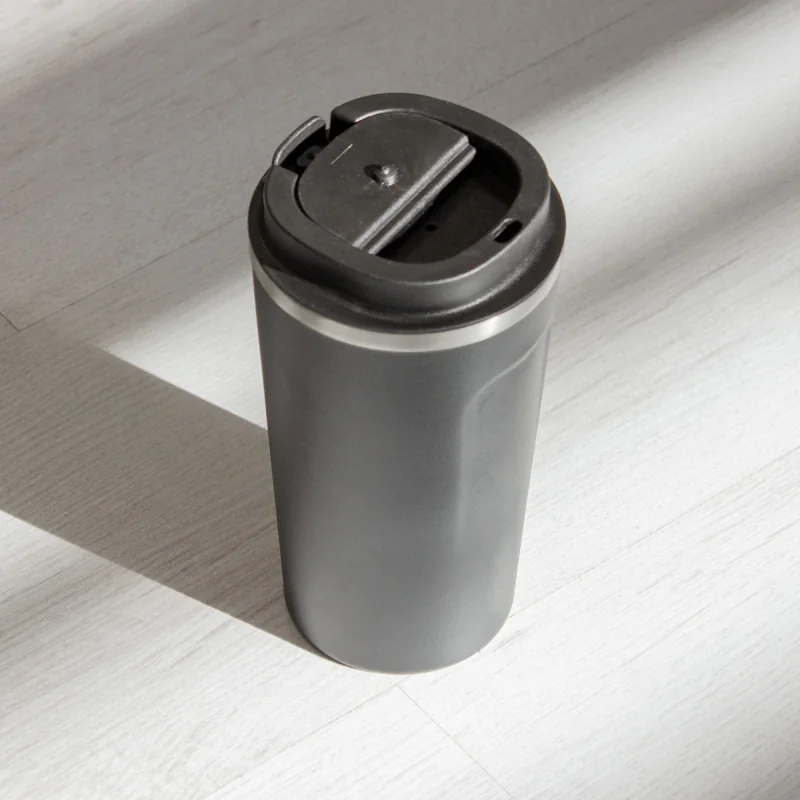 Mug Térmico Astoria con logo corporativo personalizado - Regalos Día del Trabajador 2026 - Venta Mayorista de Mugs y Termos