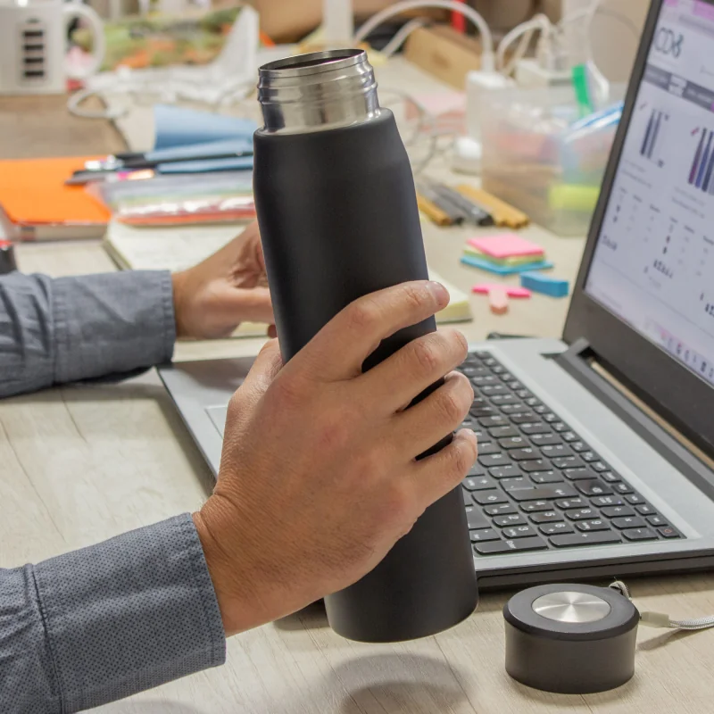 Botella Manhattan con logo corporativo personalizado - Regalos Día del Trabajador 2026 - Venta Mayorista de Botellas Personaliza