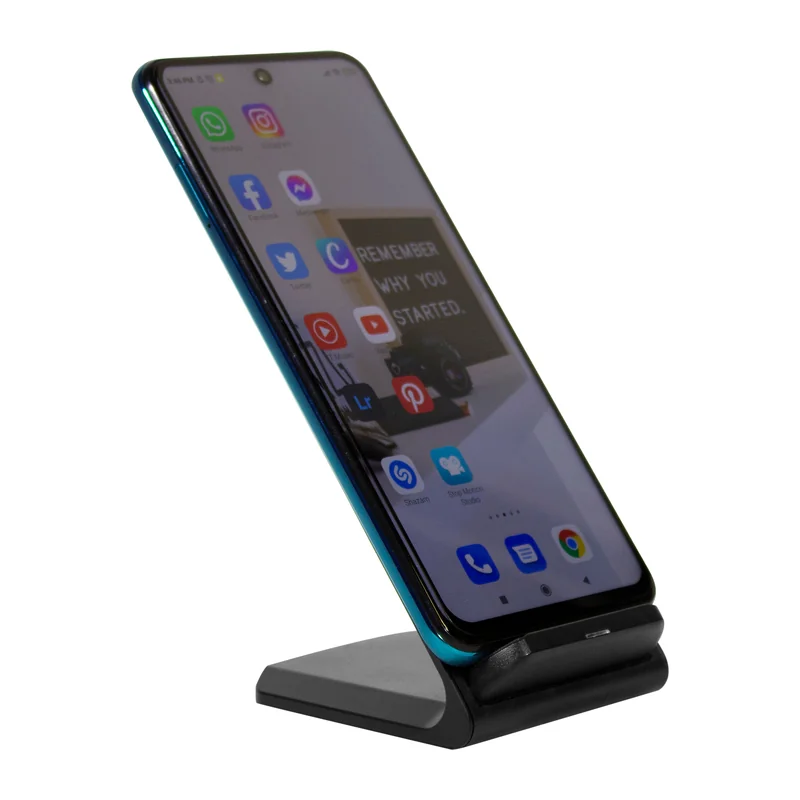Cargador Kingwi con logo - Regalos día del Padre | Exponor - Venta Mayorista de Adaptadores y Cargadores