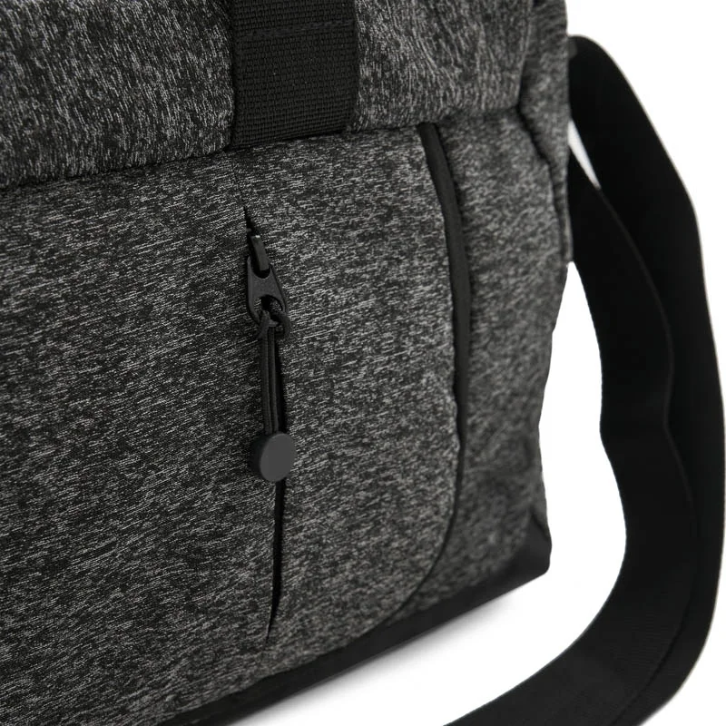 Bolso Header 26 Litros con logo para Empresas | Maletas y Bolsos | Regalos Corporativos ChilePromo | 233-04