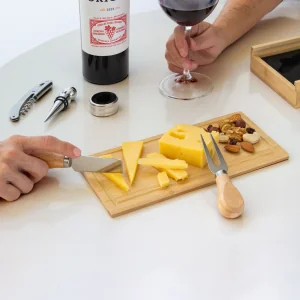 Set de vino y Tabla Winchester con logo para Empresas | Gourmet y Sommelier | Regalos Corporativos ChilePromo | T708-01