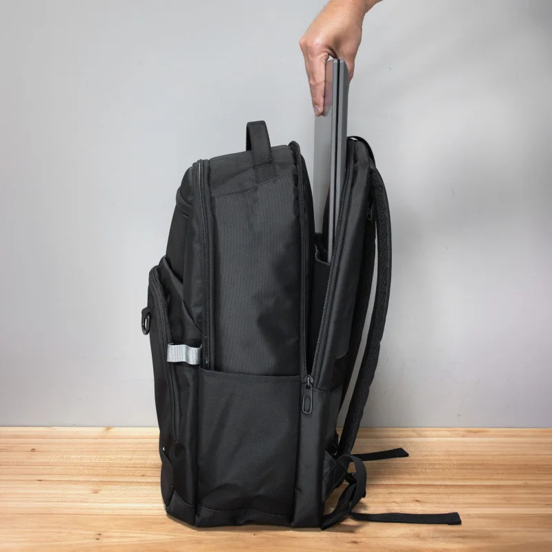 Mochila Notebook Force 7 con logo corporativo personalizado - Regalos Día del Trabajador 2026 - Venta Mayorista de Mochilas Corp