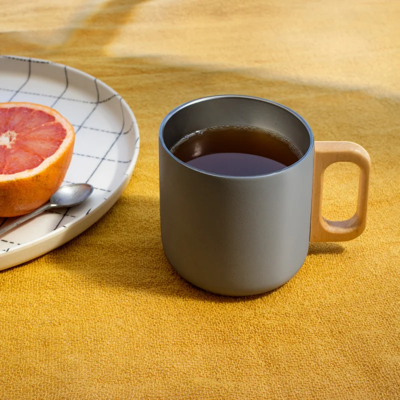 Taza de Doble Pared Timber, Color Gris, vista 2 de 9