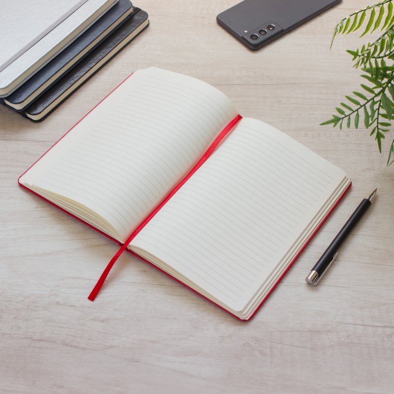 Libreta Mediana Tapa Dura con logo corporativo personalizado - Regalos Día del Trabajador 2026 - Venta Mayorista de Libretas y C