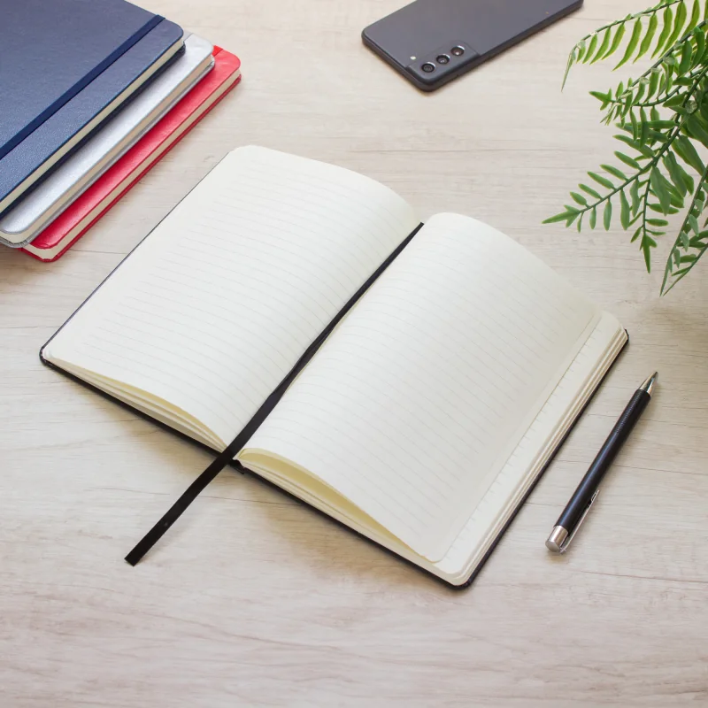 Libreta Mediana Tapa Dura con Logo |  Regalos Corporativos | Venta por Mayor | ChilePromo