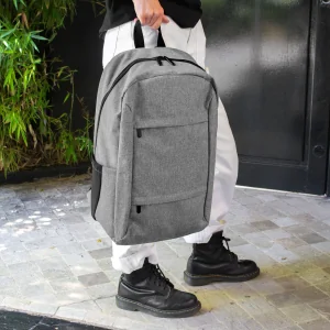 Mochila Berlin Porta Notebook 16 - Urbana 18L con logo corporativo personalizado - Regalos Día del Trabajador 2026 - Venta Mayor