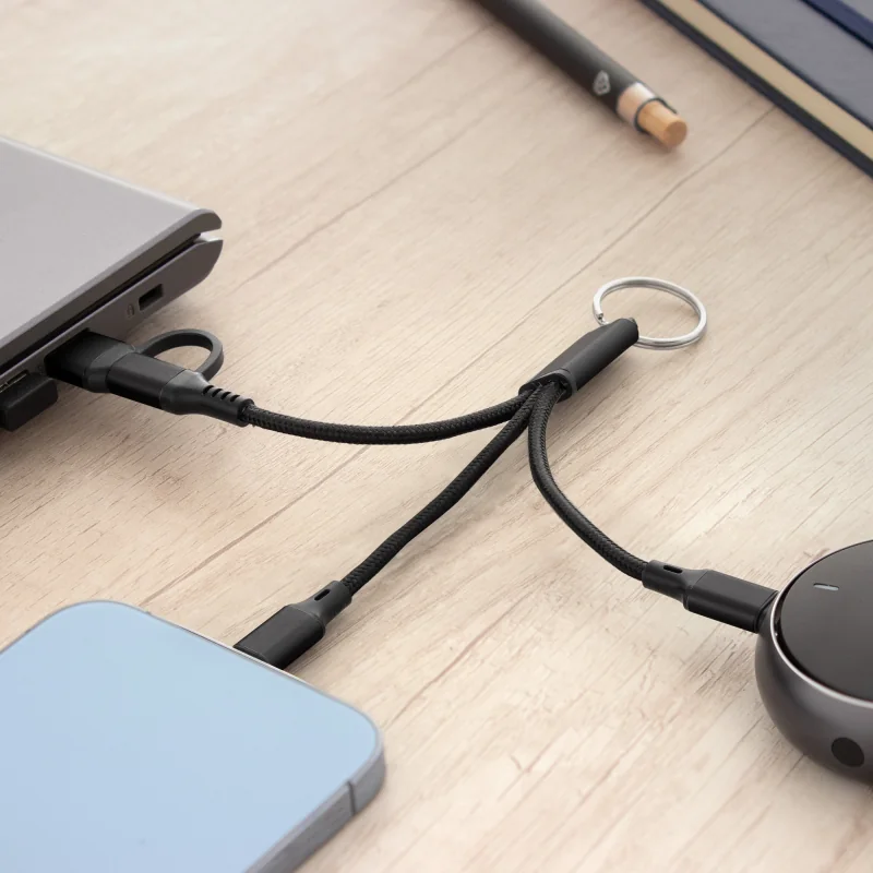Cable de Carga Unikey Llavero - USB-C y Lightning con logo personalizado - Regalos día del Padre | Exponor - Venta Mayorista de 
