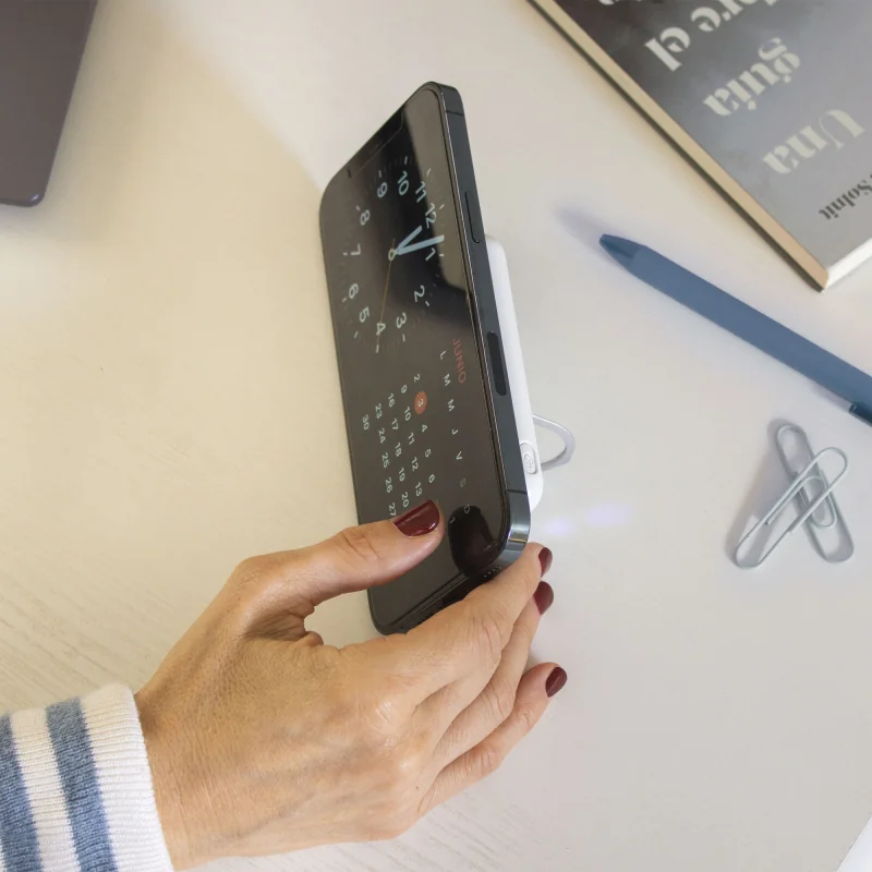 Power Bank Oslo Inalámbrico 5000mAh Magnético con logo corporativo personalizado - Regalos Día del Trabajador 2026 - Venta Mayor