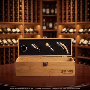 Set de Vino Vinicius de Bambú con Accesorios con Logo |  Regalos Corporativos | Venta por Mayor | ChilePromo